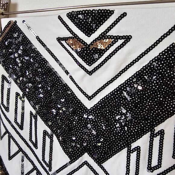 EUC EXPRESS SEQUINED MINI SKIRT GEOMETRIC PATTERN SIZE M - Picture 4 of 14